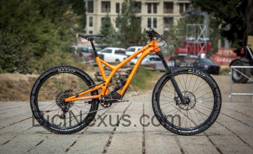 Commencal Supreme SX ficha técnica y opiniones